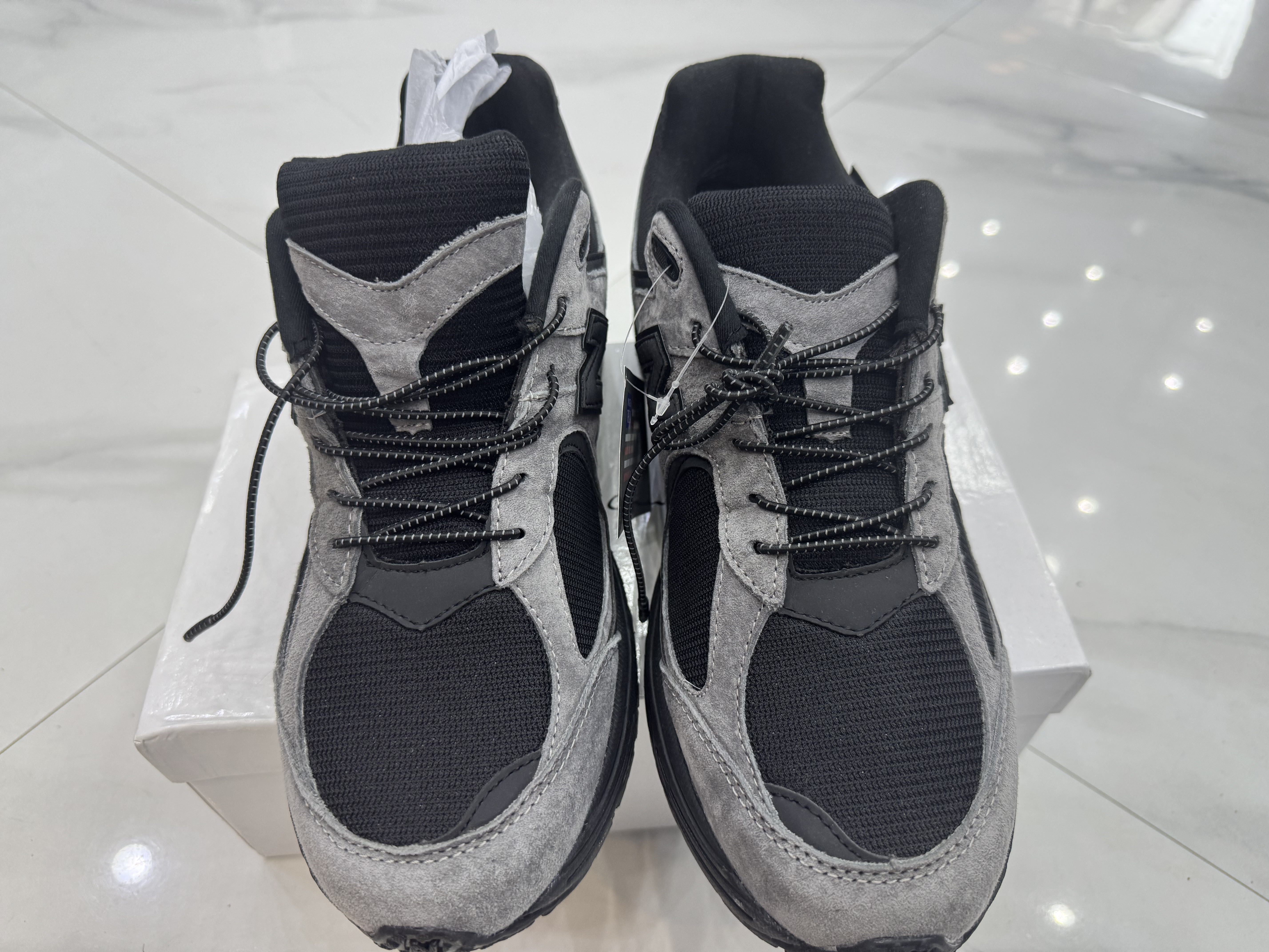 New Balance Grey Sneakers